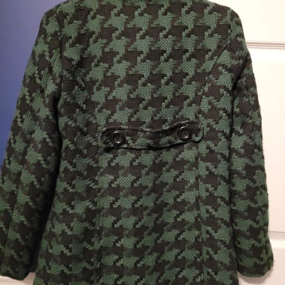 LUII Coat - Picture 3 of 3